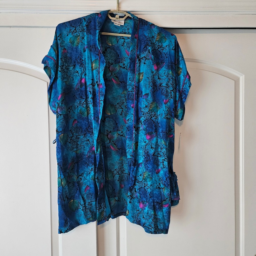 NWT Hidden‎ Fantasies Robe Womens Large Blue Kimono Belted Satin Peacock